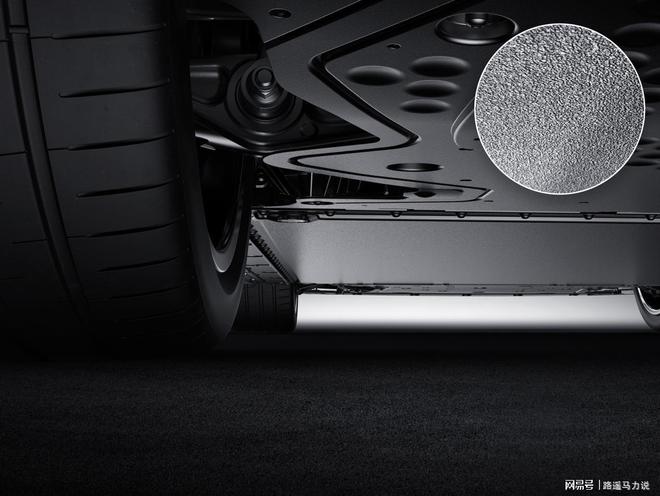 自信驾驭强大小米SU7Ultra正式发布售价5299万元(图15)