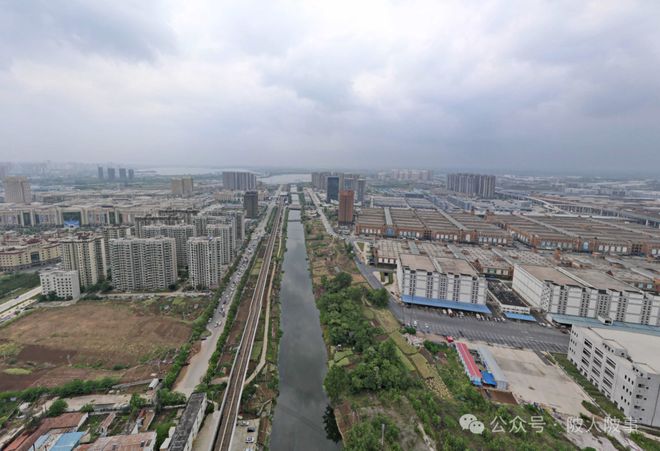 黄陂下大雨后湖为什么不会淹没周围的城市呢(图1)