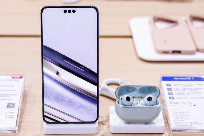 华为鸿蒙生态全景绽放2025中国联通合作伙伴大会开启智慧新纪元(图2)