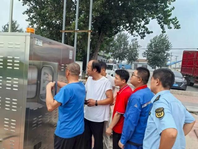 德州：夏津分局开展加油站“把脉式”体检筑牢安全防线(图1)