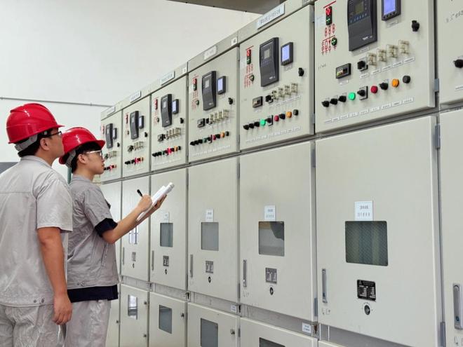 迎战高温“烤”验供水行业全力保障高峰供水(图3)