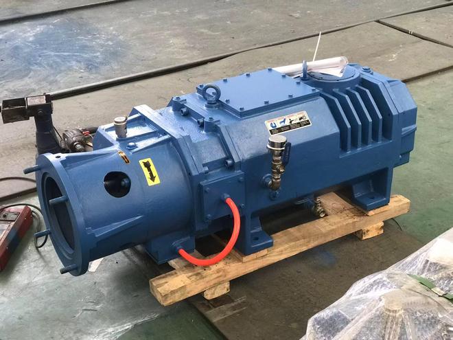 双环真空泵厂专注制造变距螺杆真空泵技术团队全程严格把控(图3)