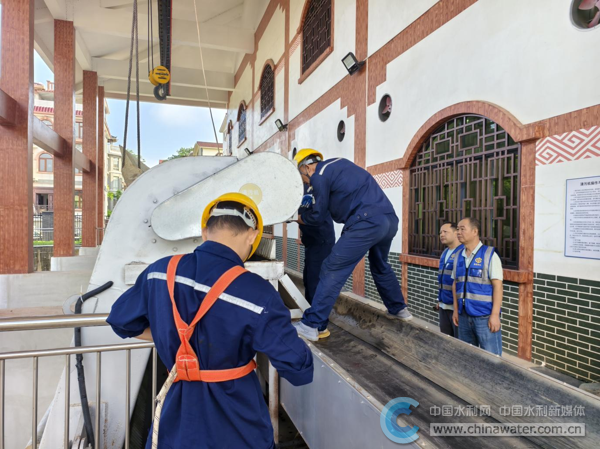广西南宁市积极迎战郁江2025年第2号洪水(图1)