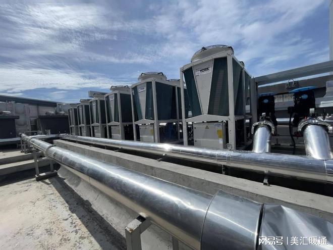 冷水机组大温差小流量设计:对主机与水泵选型的影响(图1)