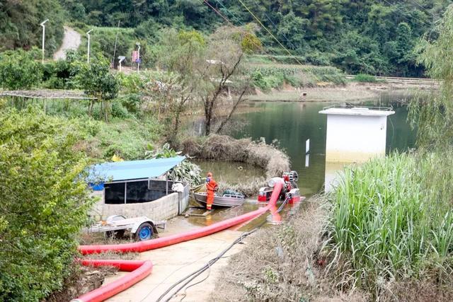 百色内涝点已消退320个剩余未消退点已缩减至45个(图1)