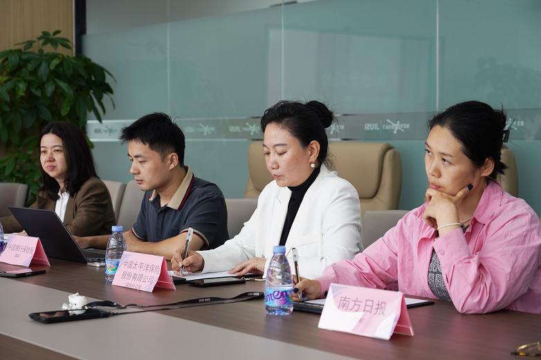 护航科技创新助力低空经济中国太保深圳分公司携主流媒体团探访九思智能(图4)