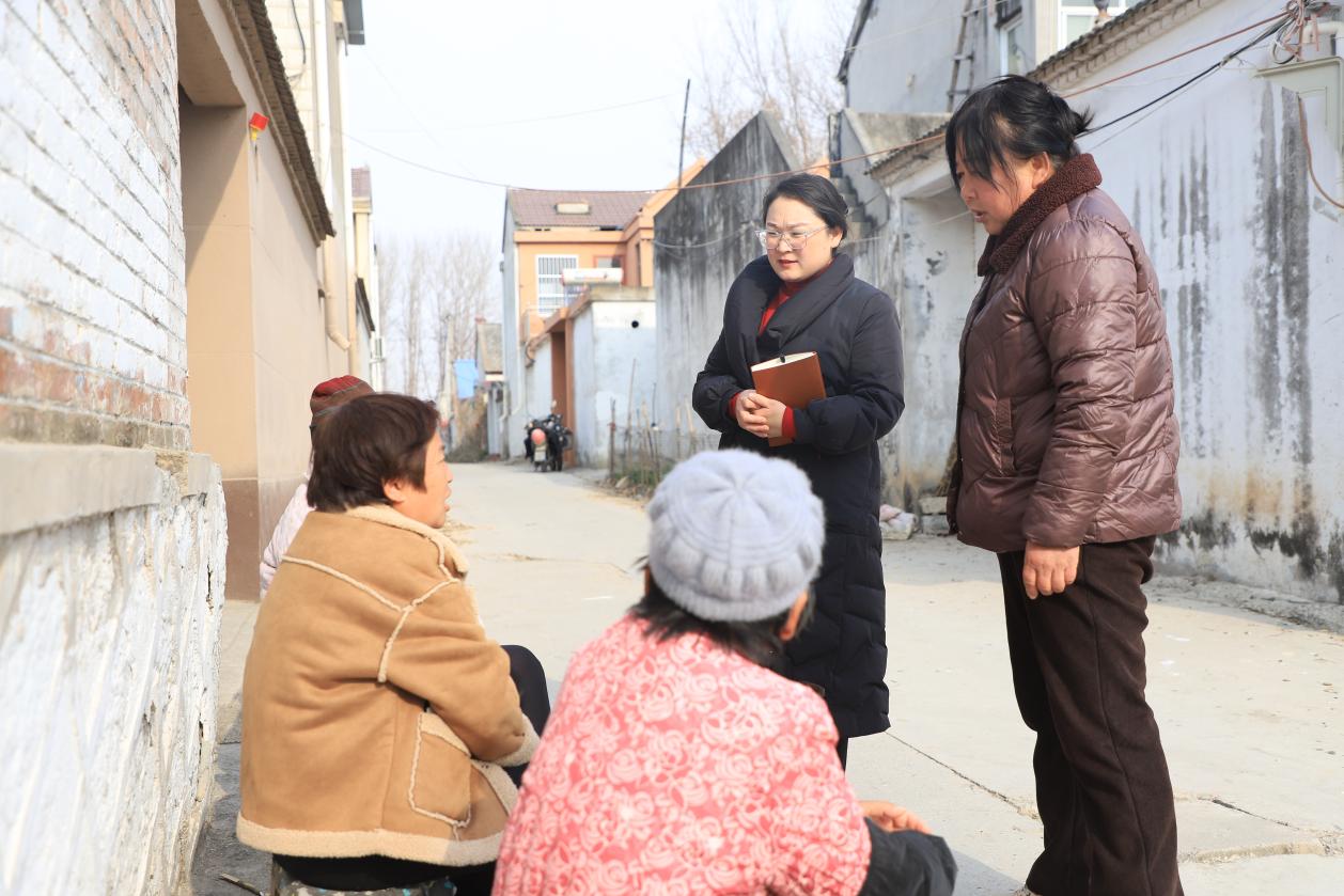 扎根基层践初心为民服务暖人心(图2)