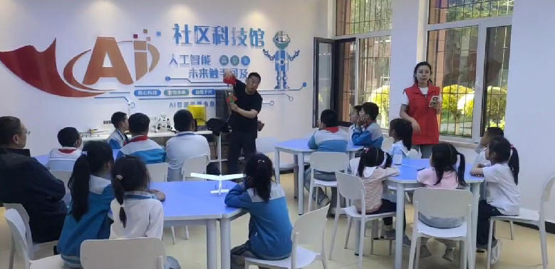 大同市平城区开源街道：多彩活动传递温暖共筑文明社区新风尚(图2)