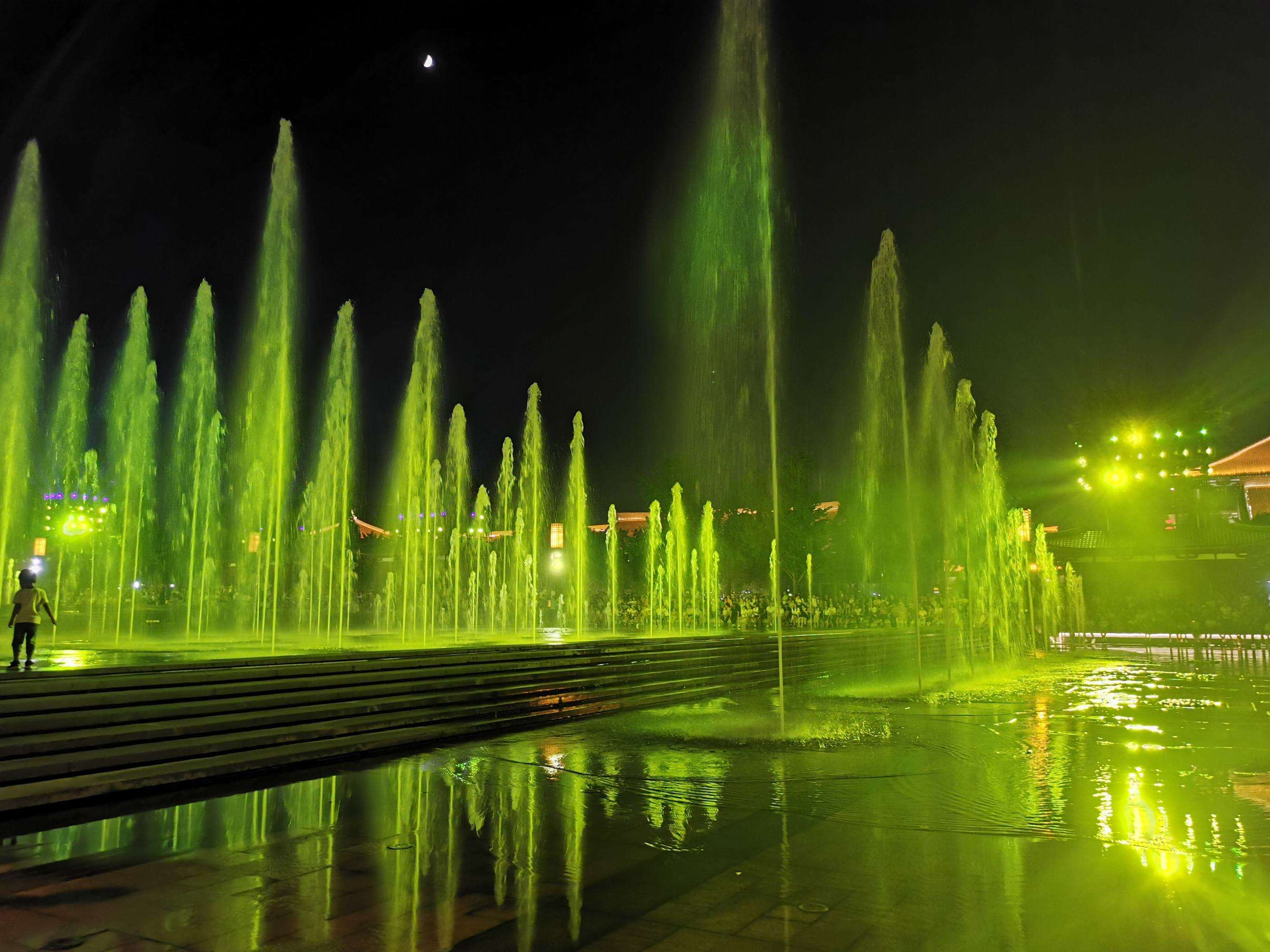 技术突破与市场洗牌：2026河北激光水幕电影可靠供应商全解析(图2)